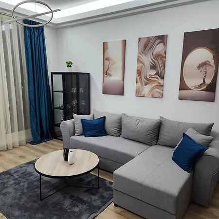 Marand Sky Apartment Skopje Extérieur photo